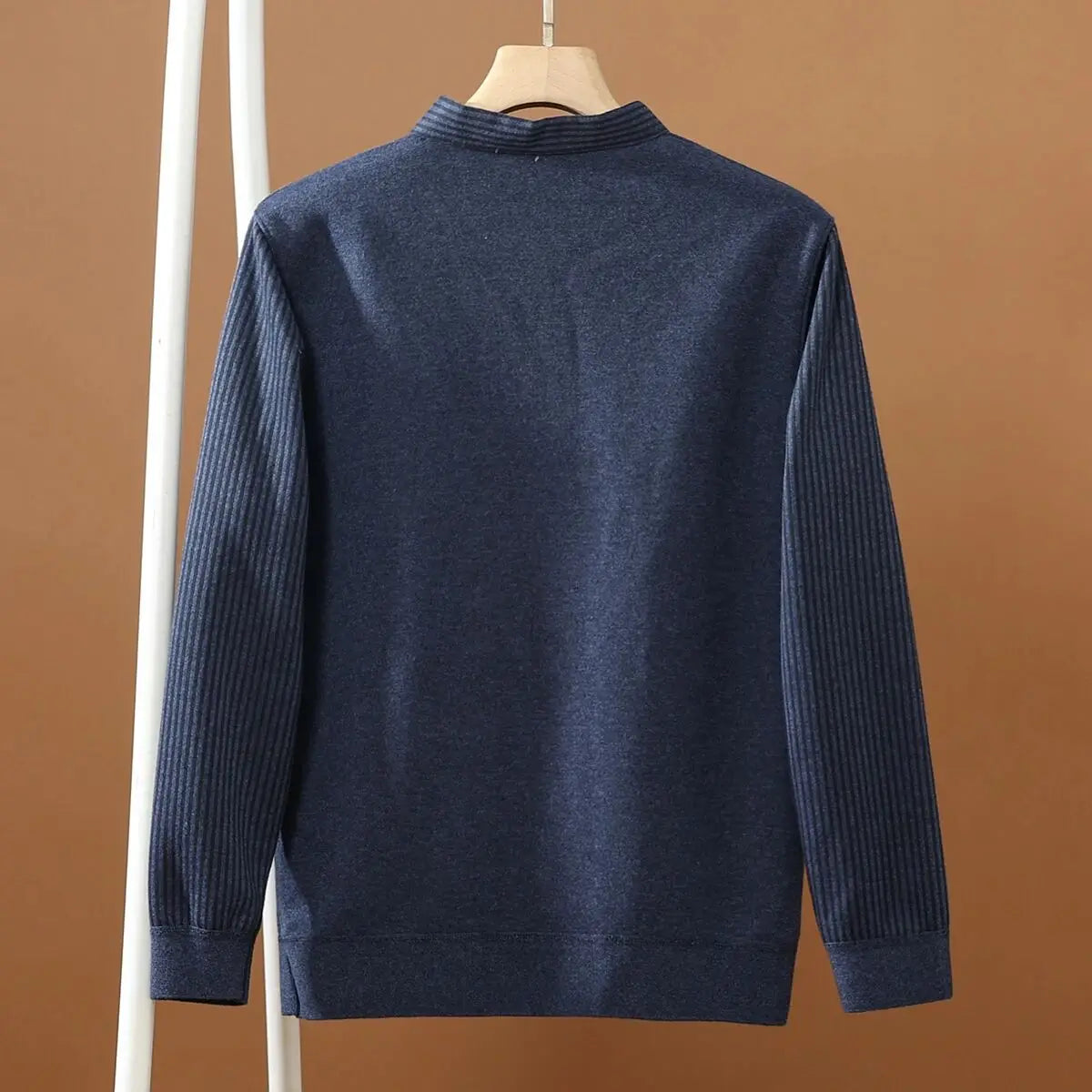 Thickened Warmth Integrated Fleece Stripe Knitted Sweater Fake Two-Piece Design Casual Loose Fit Polyester Long Sleeve Shirt