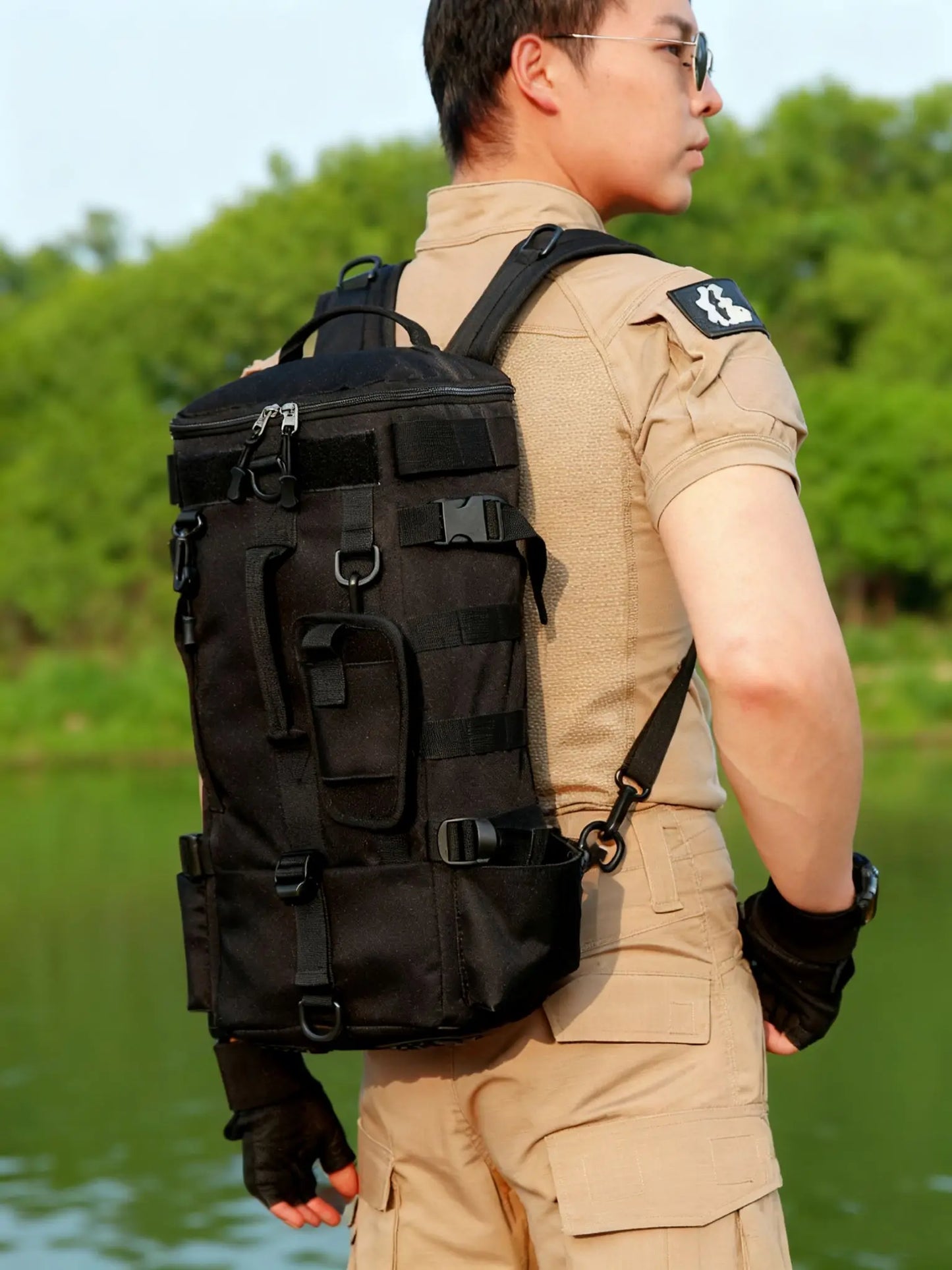 Multifunctional Fishing Backpack Tackle Bag with Rod Holders Fish Equipment Storage Waterproof Wear-resistant Outdoor Sports Bag