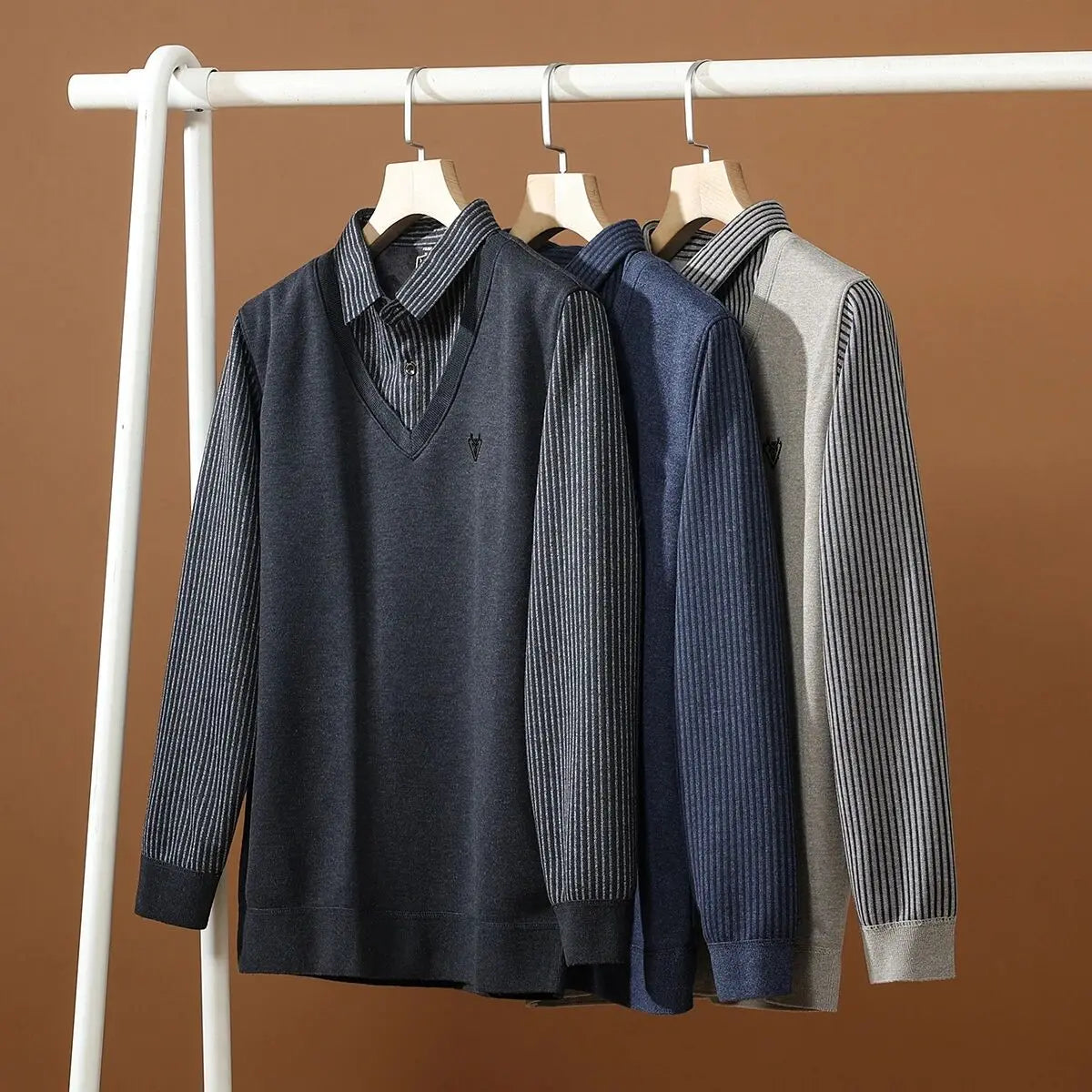 Thickened Warmth Integrated Fleece Stripe Knitted Sweater Fake Two-Piece Design Casual Loose Fit Polyester Long Sleeve Shirt