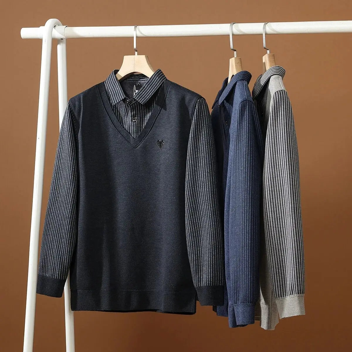Thickened Warmth Integrated Fleece Stripe Knitted Sweater Fake Two-Piece Design Casual Loose Fit Polyester Long Sleeve Shirt